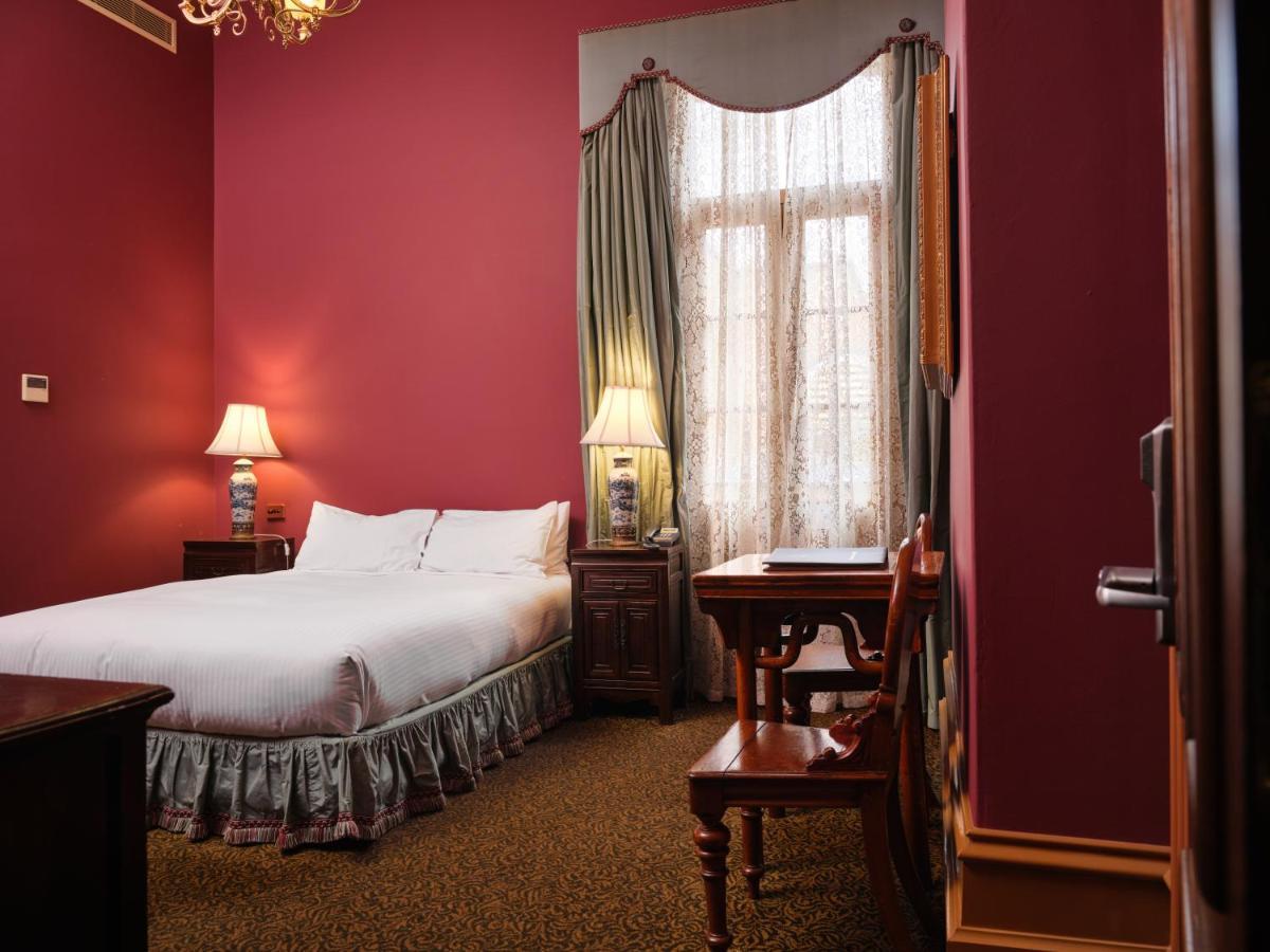 Craig'S Royal Hotel Балларат Екстер'єр фото A room at the hotel