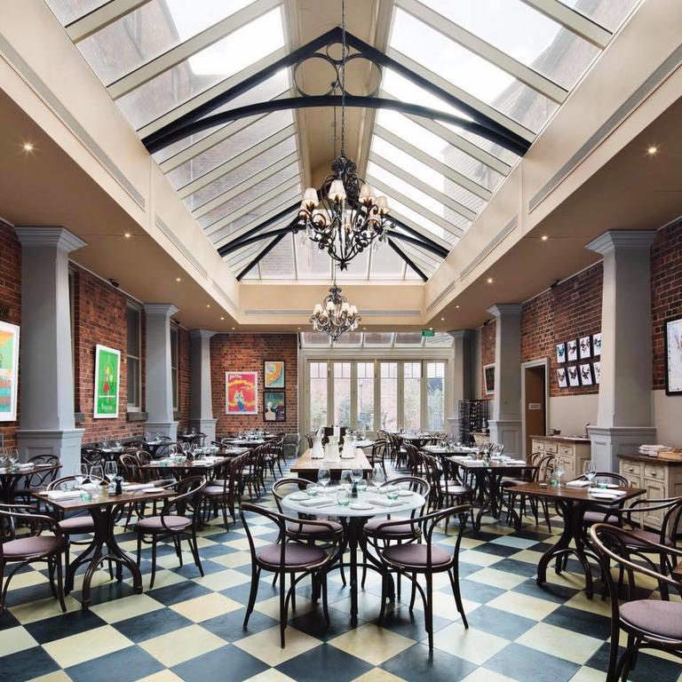 Craig'S Royal Hotel Балларат Екстер'єр фото The interior of the restaurant